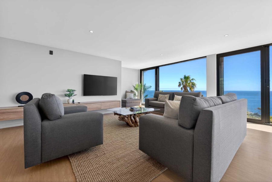 7 Bedroom Property for Sale in Camps Bay Western Cape